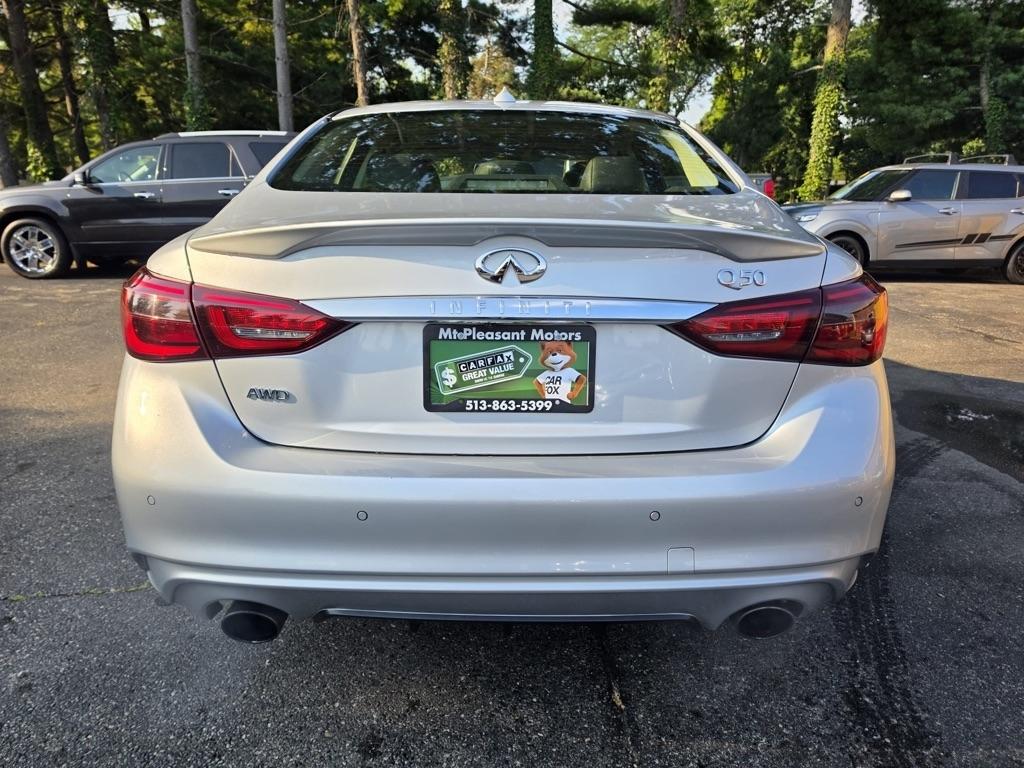 Infiniti Q50 3.0t LUXE AWD 2019