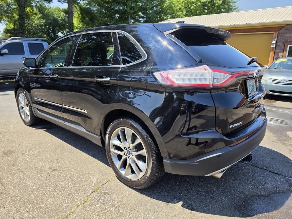 Ford Edge 4dr Titanium AWD 2016