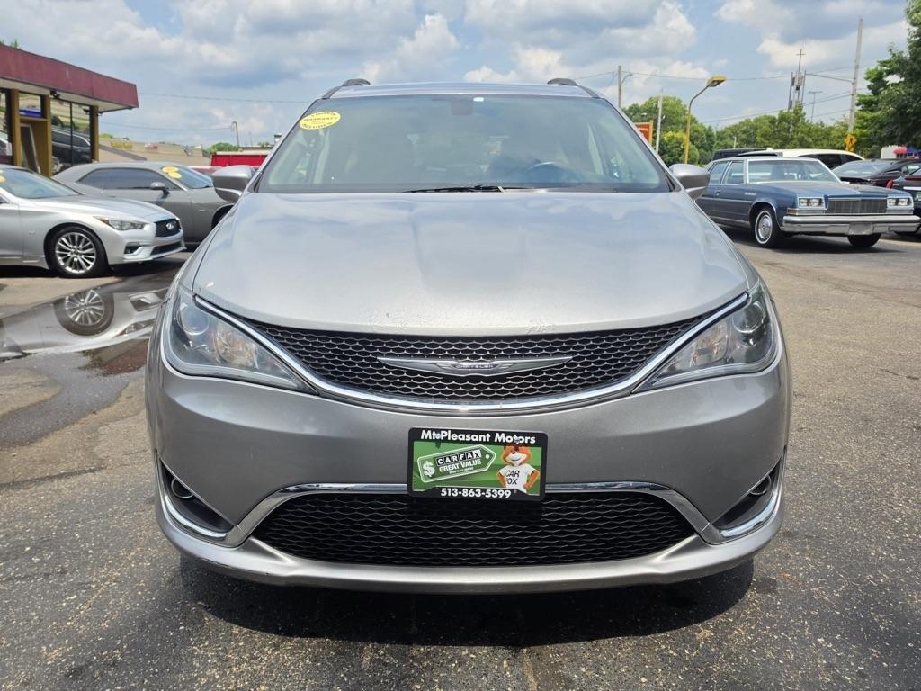 Chrysler Pacifica Touring-L FWD 2017