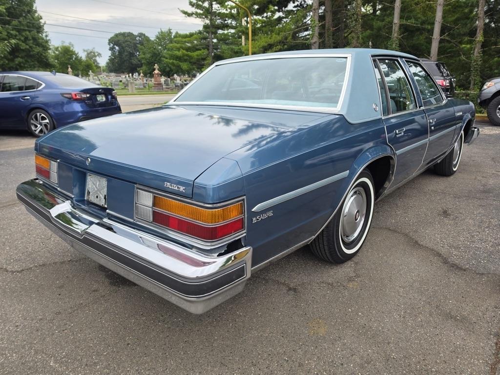 Buick LeSabre Custom 4D Sedan 1977