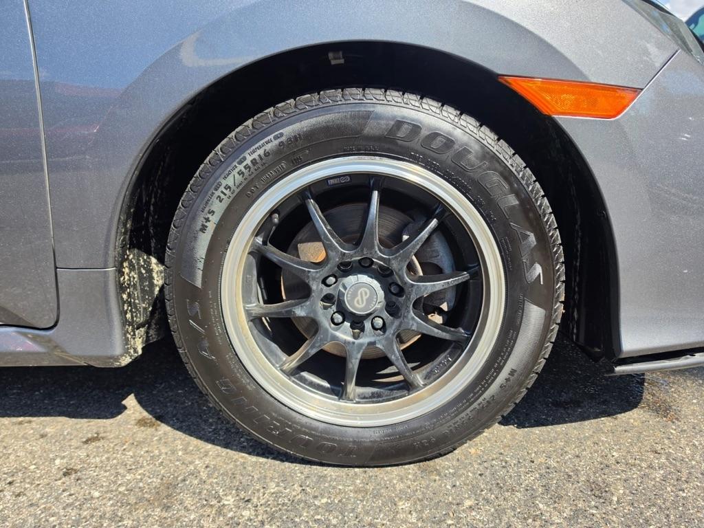 Honda Civic Hatchback LX CVT 2021