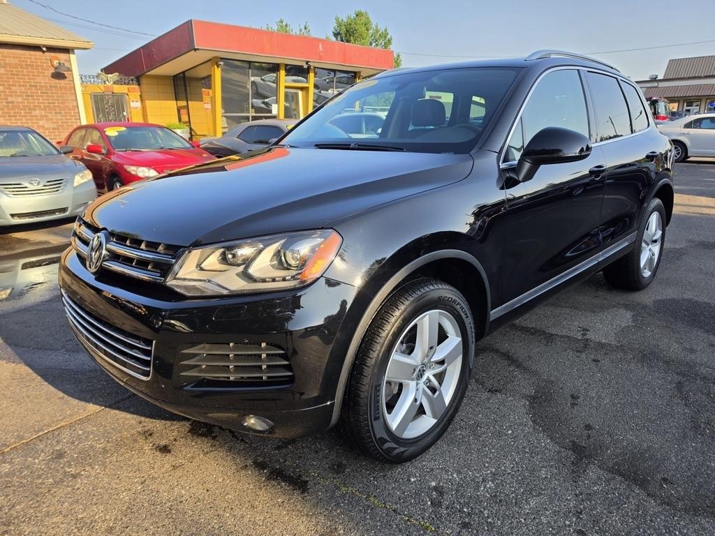 Volkswagen Touareg 4dr TDI Sport w/Nav 2014