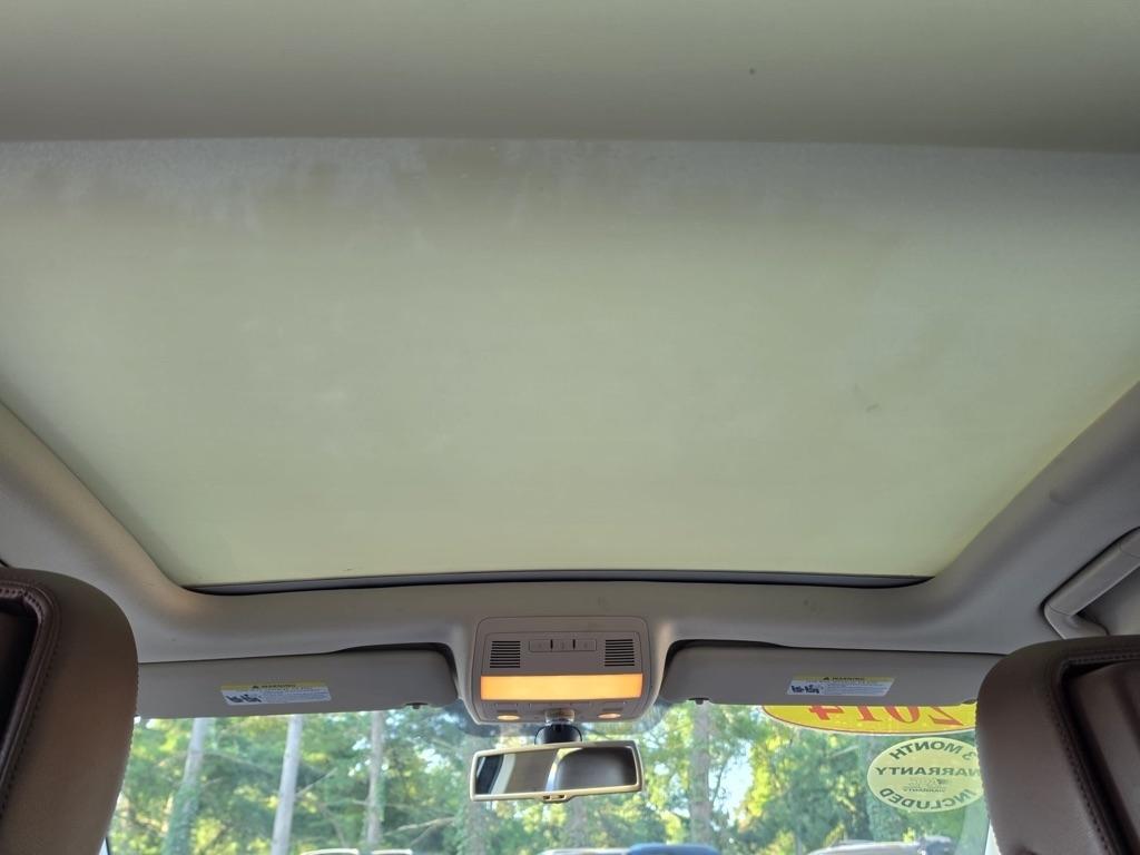 Volkswagen Touareg 4dr TDI Sport w/Nav 2014