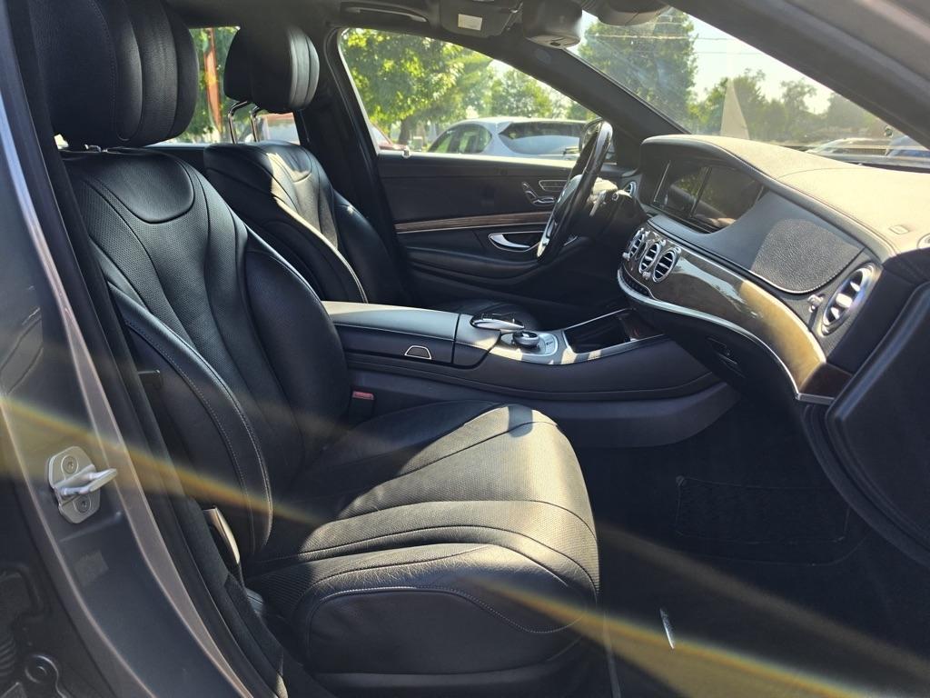 Mercedes-Benz S-Class 4dr Sdn S 550 RWD 2015