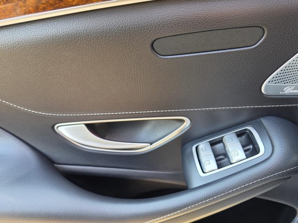 Mercedes-Benz S-Class 4dr Sdn S 550 RWD 2015