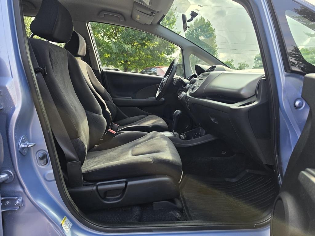 Honda Fit 5dr HB Auto Sport 2010