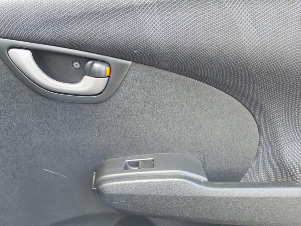 Honda Fit 5dr HB Auto Sport 2010