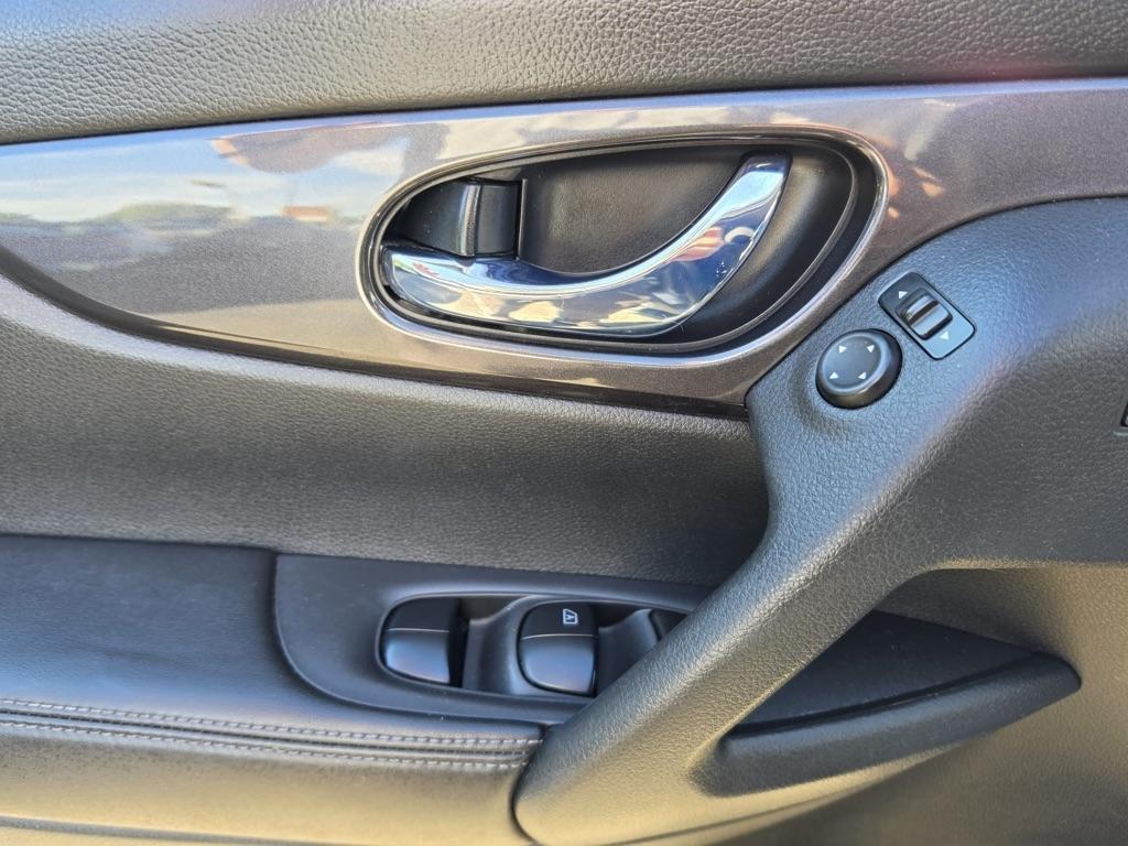 Nissan Rogue FWD SV 2019