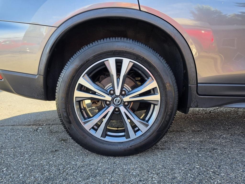 Nissan Rogue FWD SV 2019