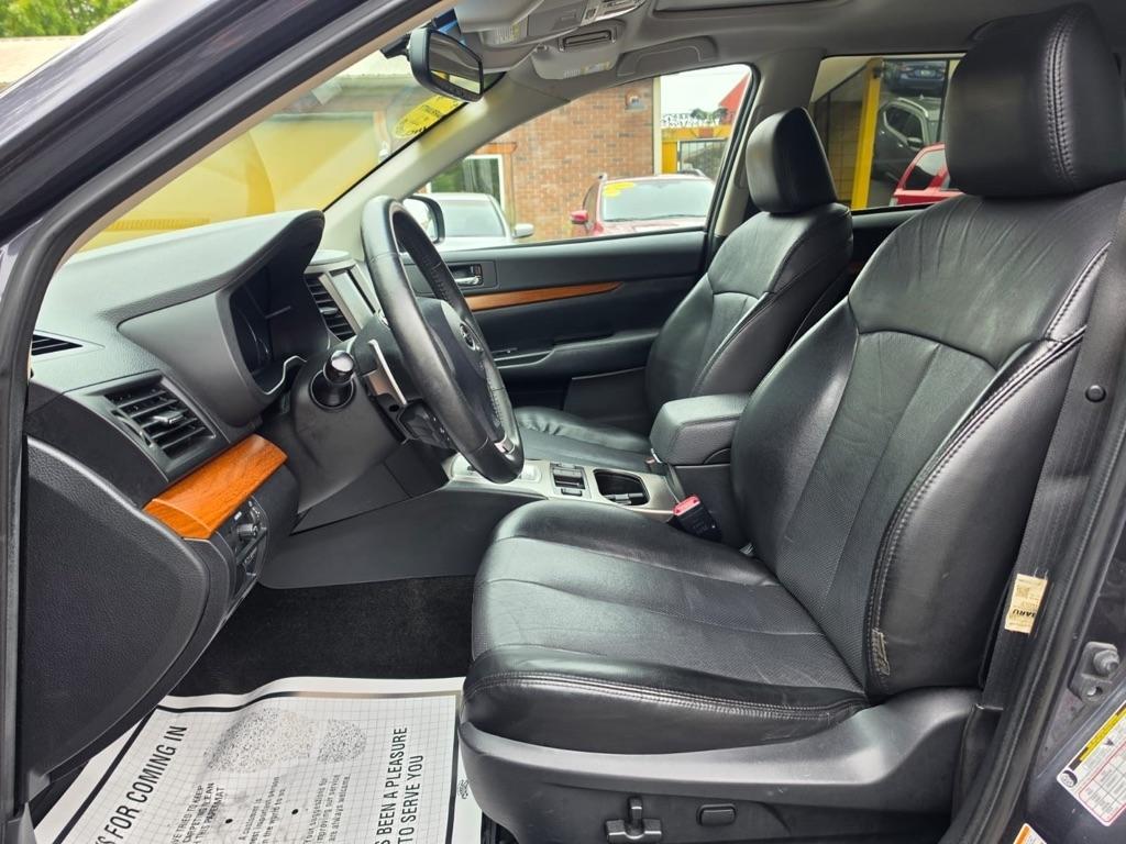 Subaru Outback 4dr Wgn H6 Auto 3.6R Limited 2013