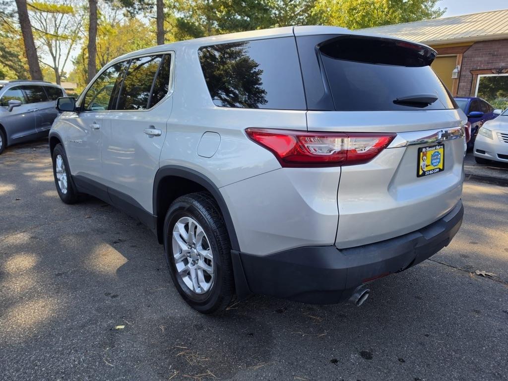 Chevrolet Traverse FWD 4dr LS w/1LS 2018