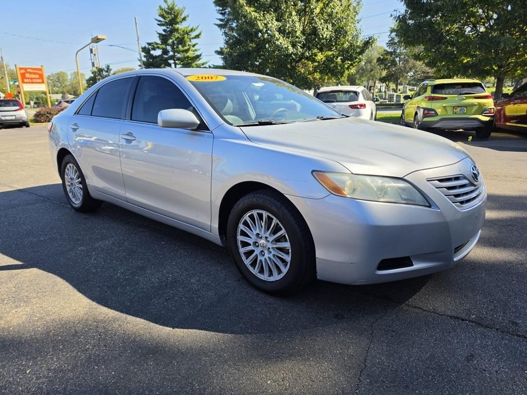 Toyota Camry 4dr Sdn I4 Auto XLE (Natl) 2007