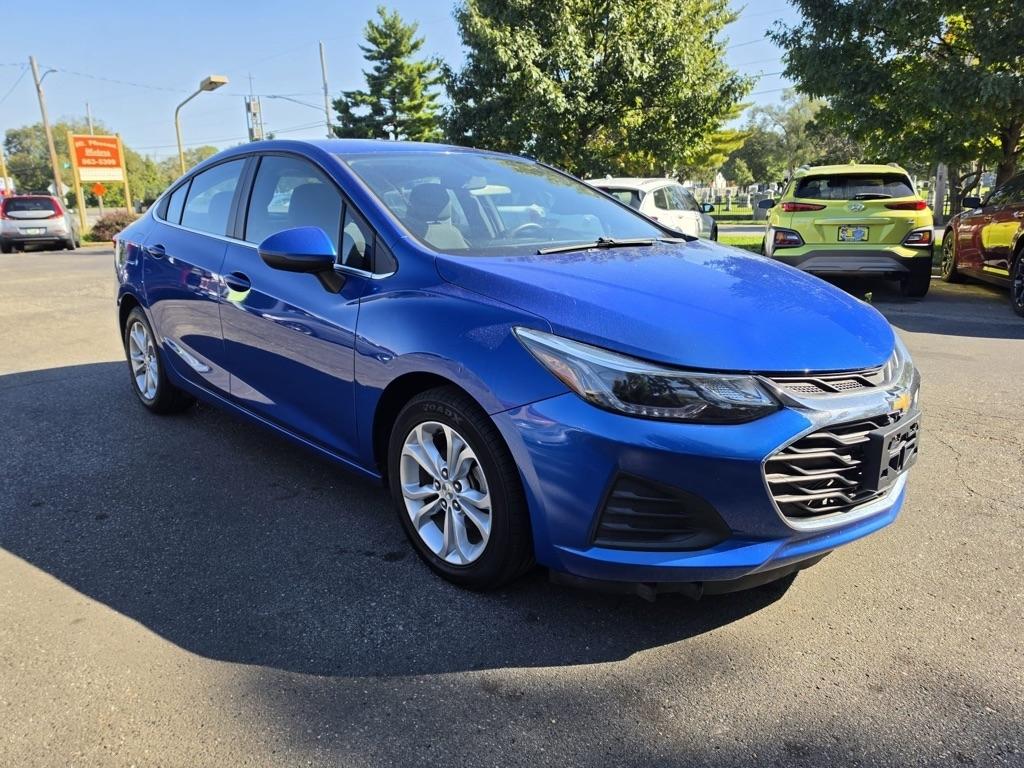 Chevrolet Cruze 4dr Sdn LT 2019