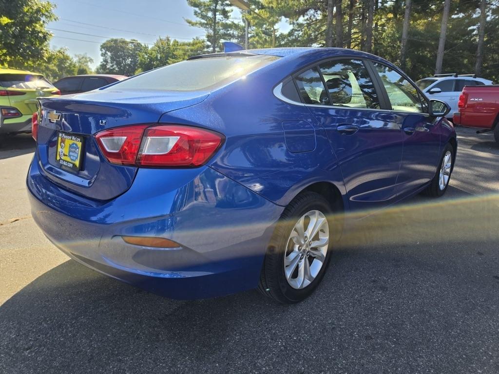 Chevrolet Cruze 4dr Sdn LT 2019
