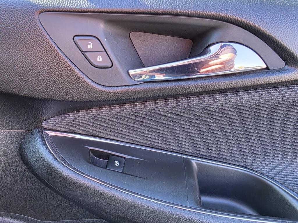 Chevrolet Cruze 4dr Sdn LT 2019