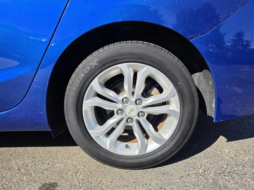 Chevrolet Cruze 4dr Sdn LT 2019