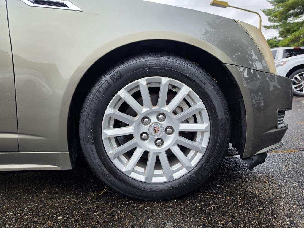 Cadillac CTS Sedan 4dr Sdn 3.0L Luxury AWD 2011