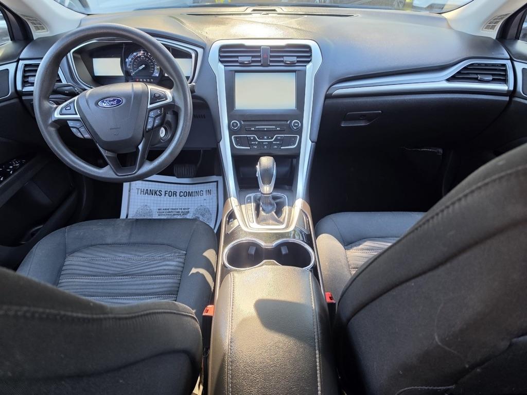 Ford Fusion 4dr Sdn SE FWD 2016