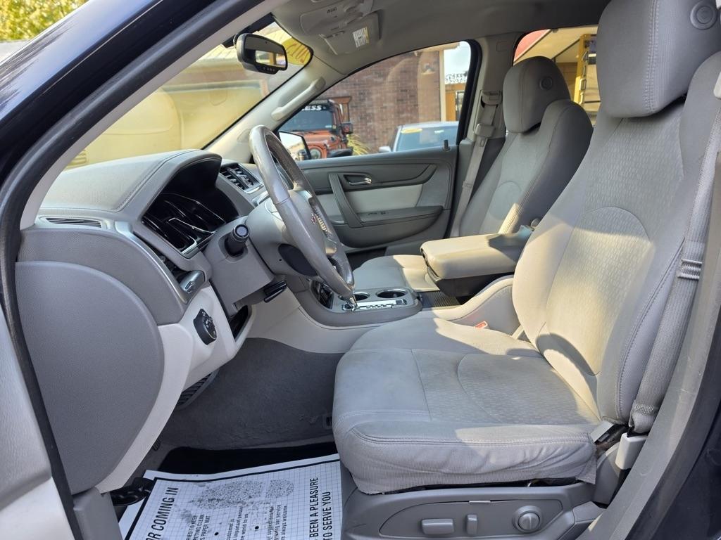 GMC Acadia FWD 4dr SLE w/SLE-2 2015