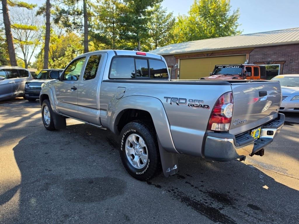 Toyota Tacoma 4WD Access Cab V6 MT (Natl) 2014