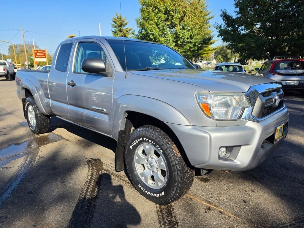 Toyota Tacoma 4WD Access Cab V6 MT (Natl) 2014