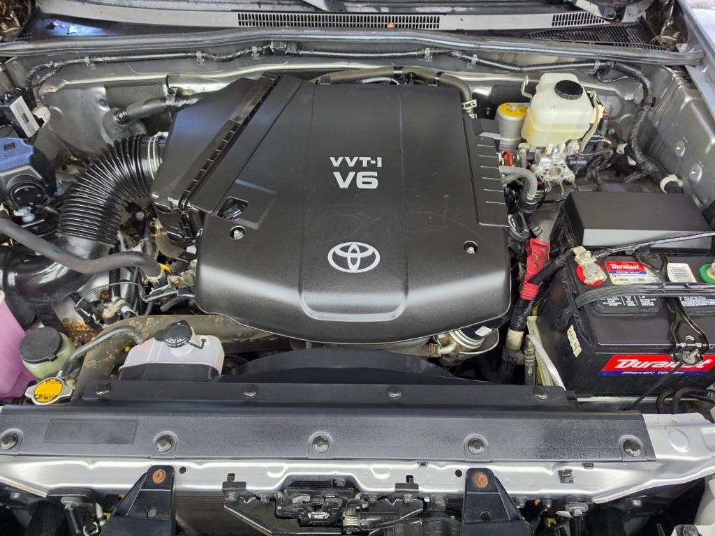 Toyota Tacoma 4WD Access Cab V6 MT (Natl) 2014