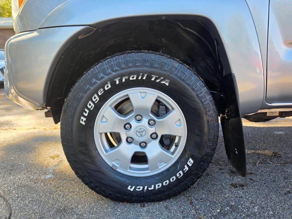 Toyota Tacoma 4WD Access Cab V6 MT (Natl) 2014