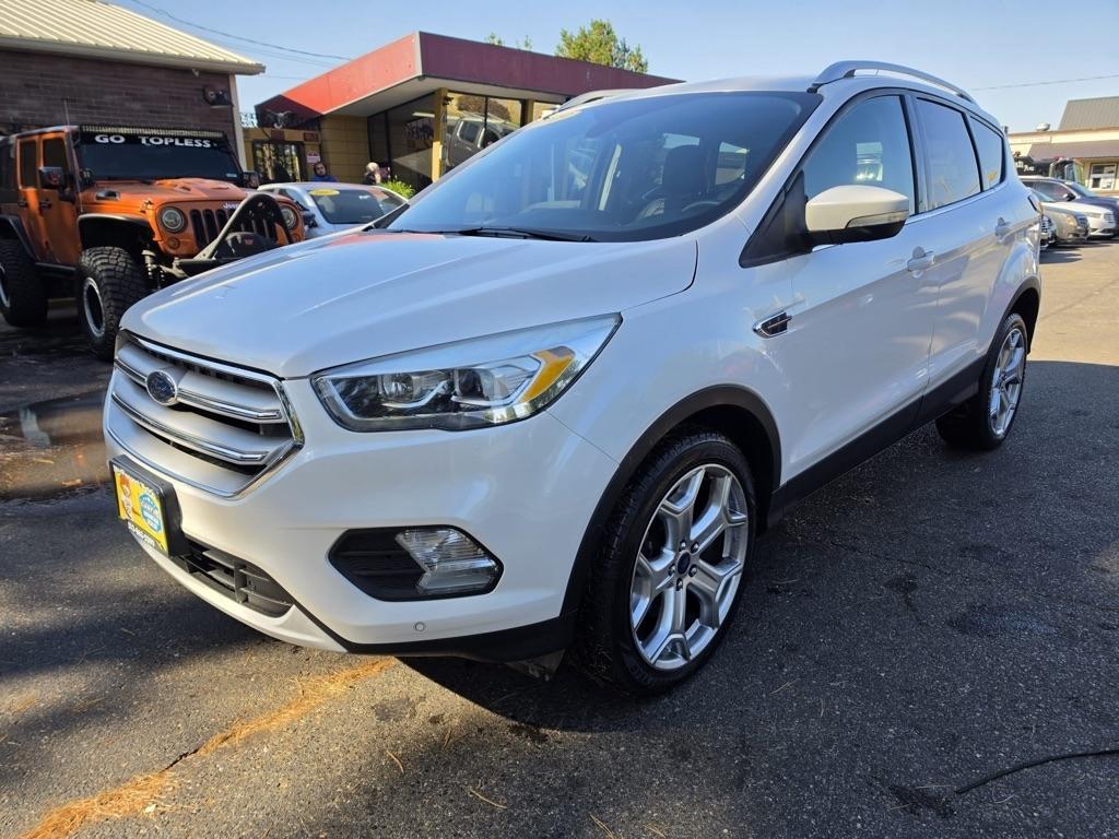 Ford Escape Titanium 4WD 2019
