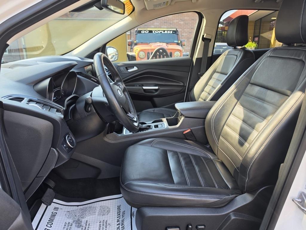 Ford Escape Titanium 4WD 2019