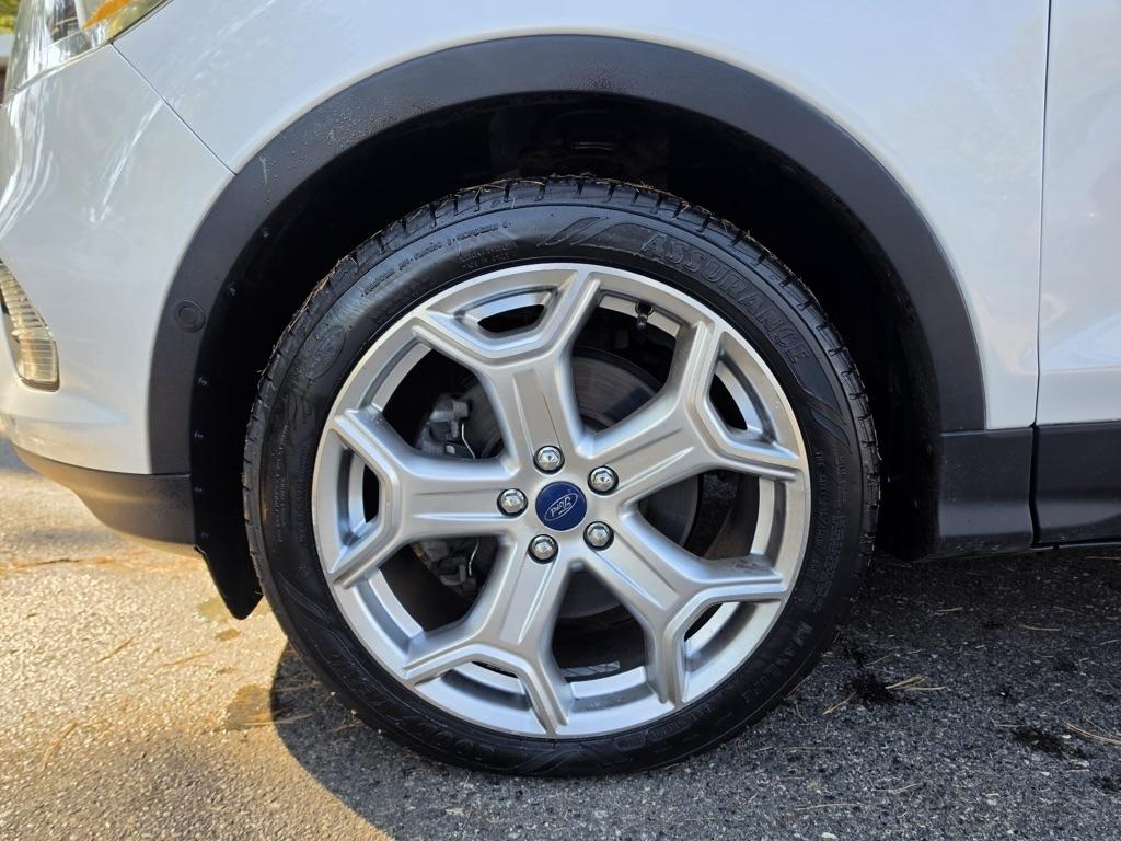 Ford Escape Titanium 4WD 2019