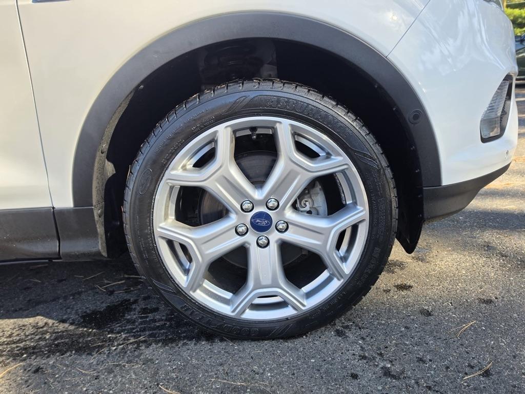 Ford Escape Titanium 4WD 2019