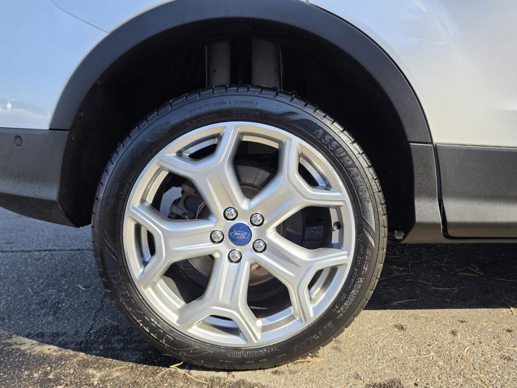Ford Escape Titanium 4WD 2019