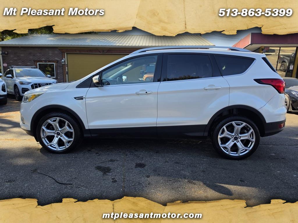 Ford Escape Titanium 4WD 2019