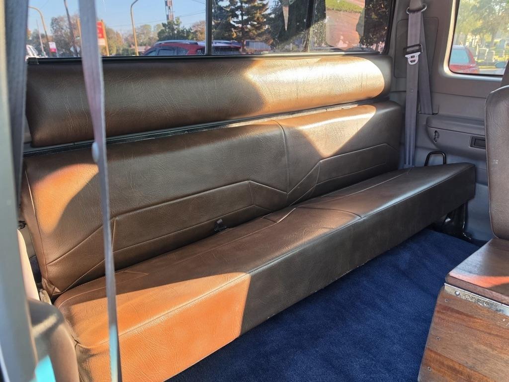 Ford F-150 Supercab 138.8" WB 4WD 1995
