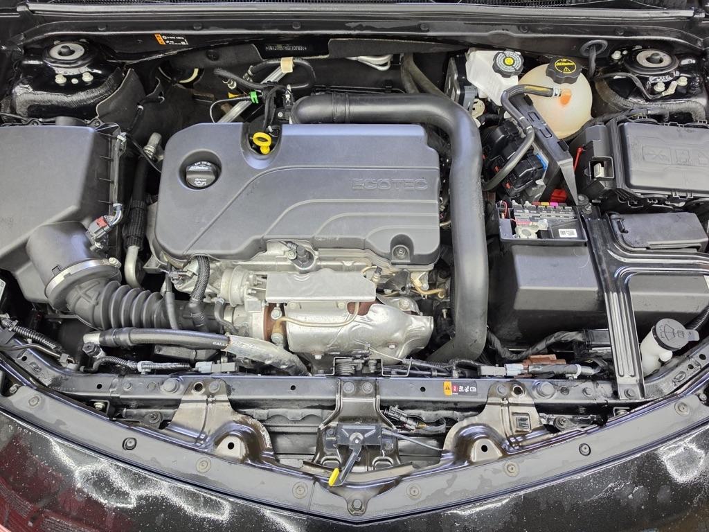 Chevrolet Malibu 4dr Sdn RS 2025