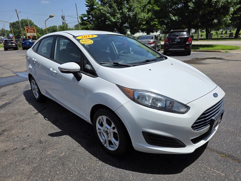 Ford Fiesta 4dr Sdn SE 2014