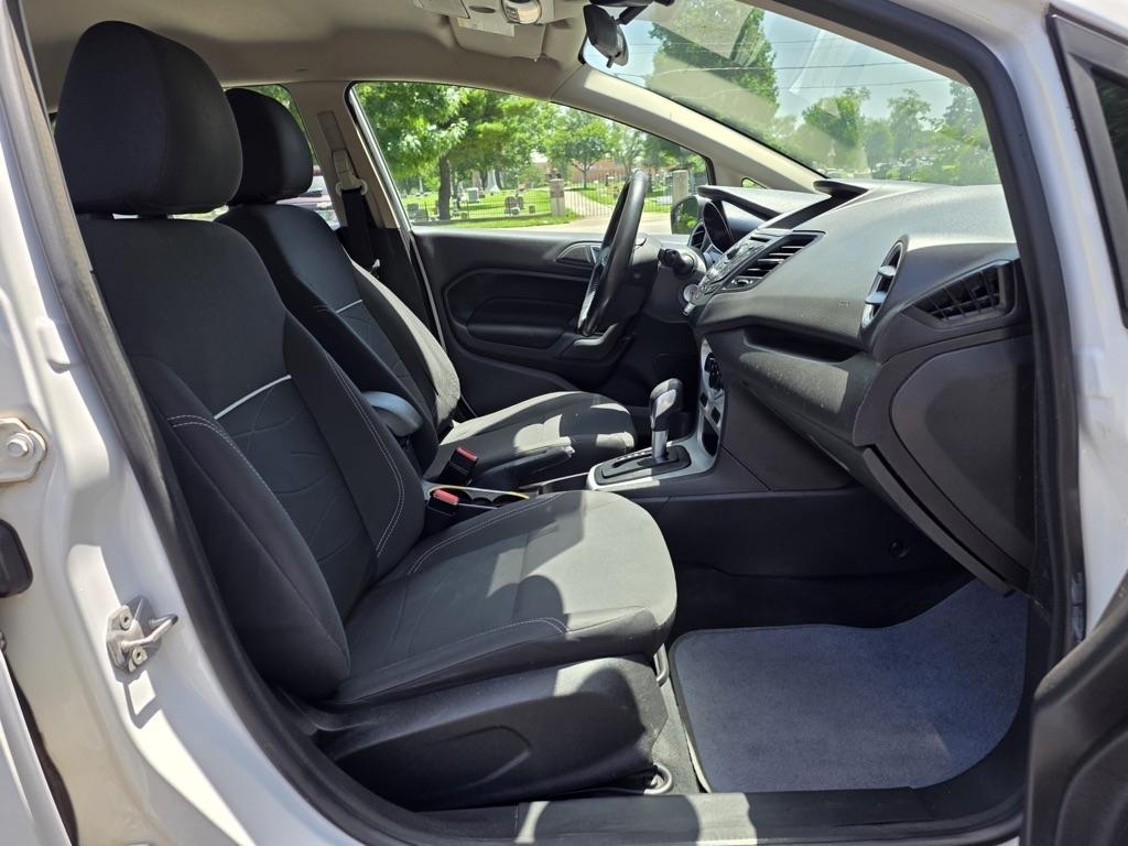 Ford Fiesta 4dr Sdn SE 2014