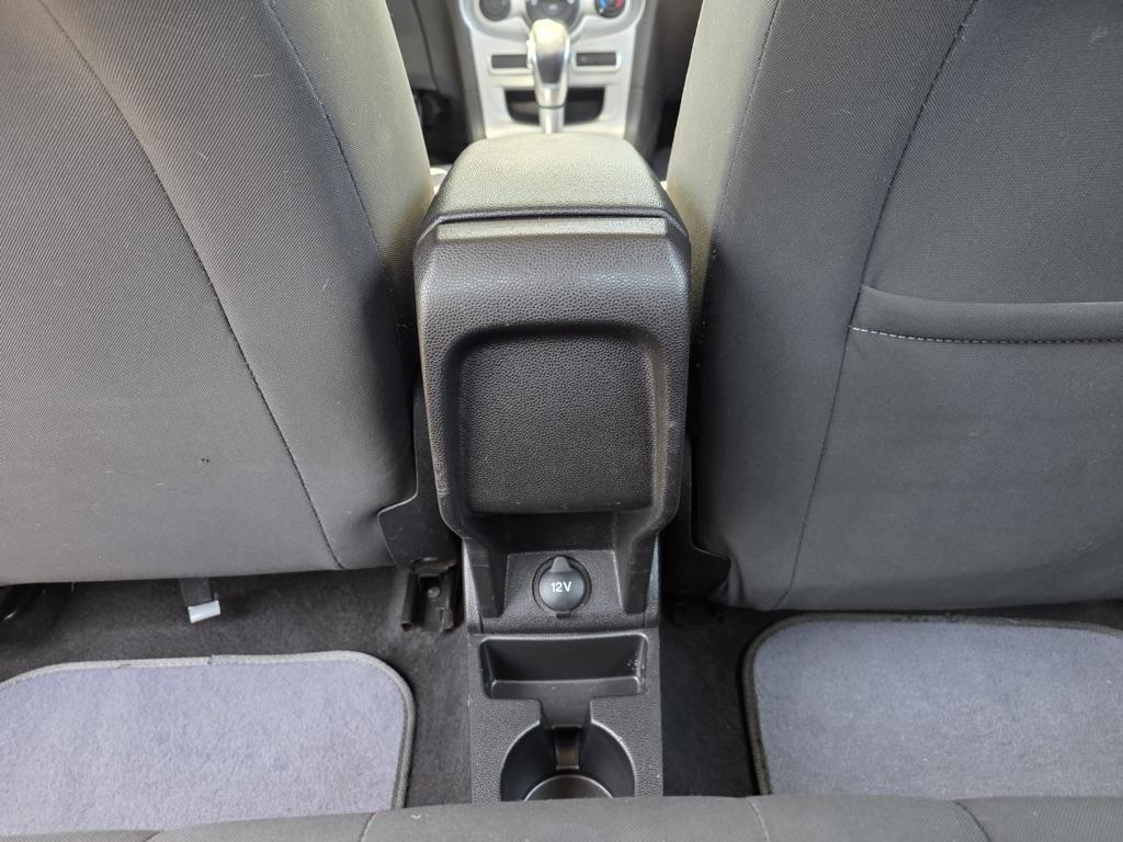 Ford Fiesta 4dr Sdn SE 2014