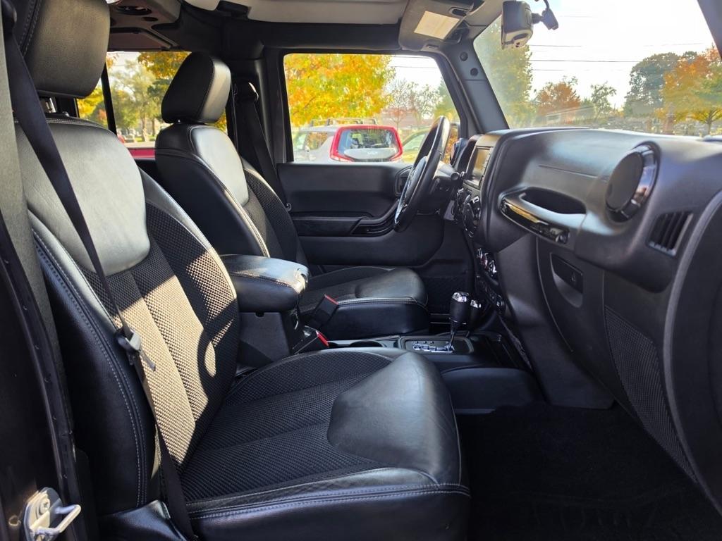 Jeep Wrangler Unlimited Winter 4x4 *Ltd Avail* 2017