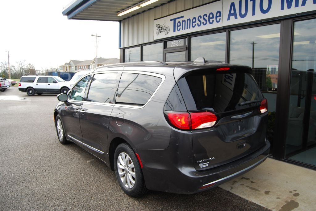 Chrysler Pacifica Touring-L 2017