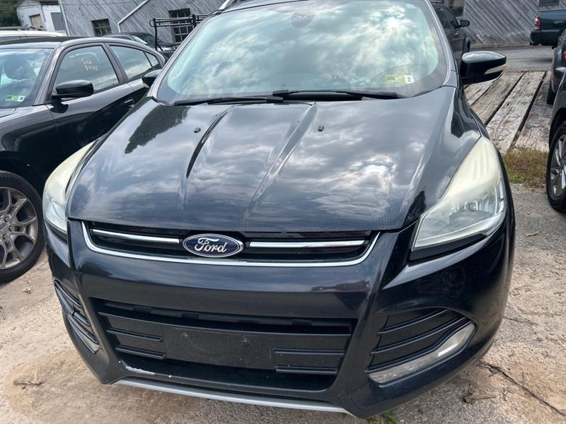 Ford Escape Titanium 4WD 2014