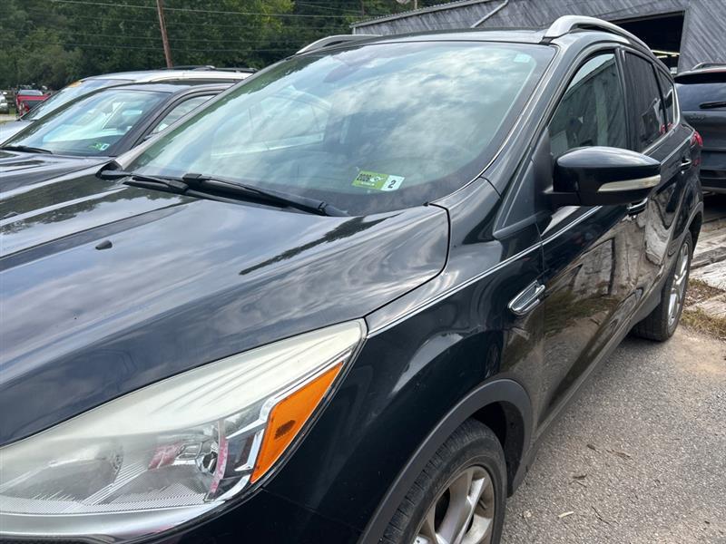 Ford Escape Titanium 4WD 2014