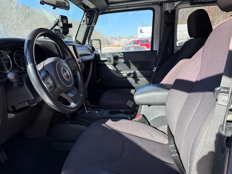 Jeep Wrangler Sport 4WD 2014