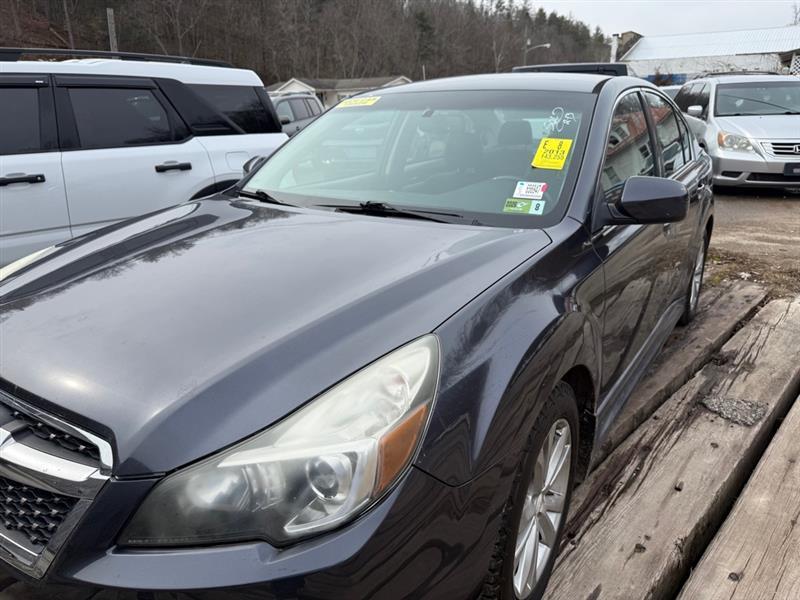 Subaru Legacy 2.5i Premium 2013