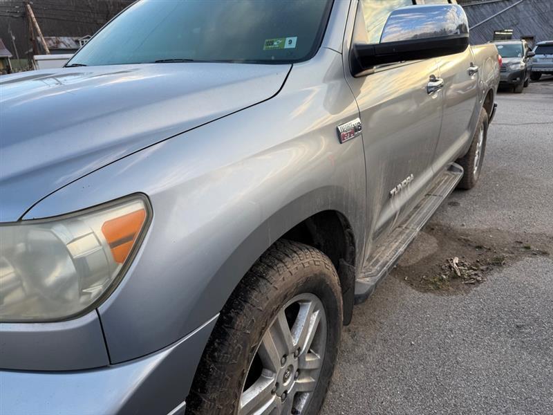 Toyota Tundra Limited CrewMax 6AT 4WD 2007