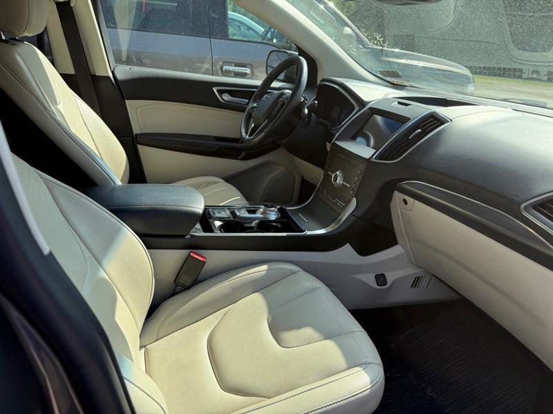 Ford Edge Titanium AWD 2020