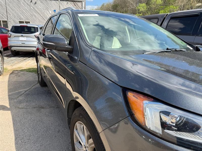 Ford Edge Titanium AWD 2020