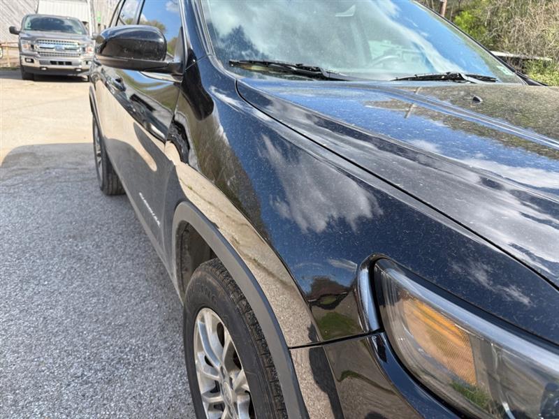 Jeep Cherokee Latitude Plus 4WD 2019