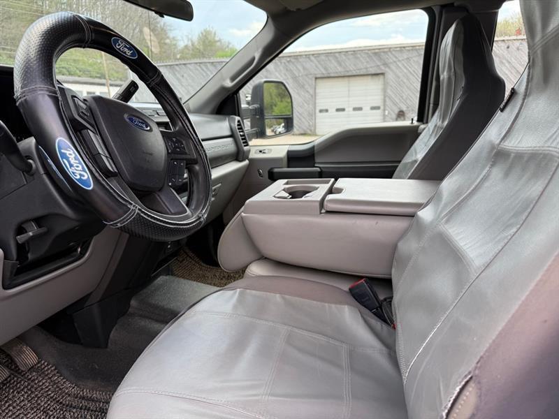 Ford F-350 SD XL SuperCab Long Bed 4WD DRW 2020