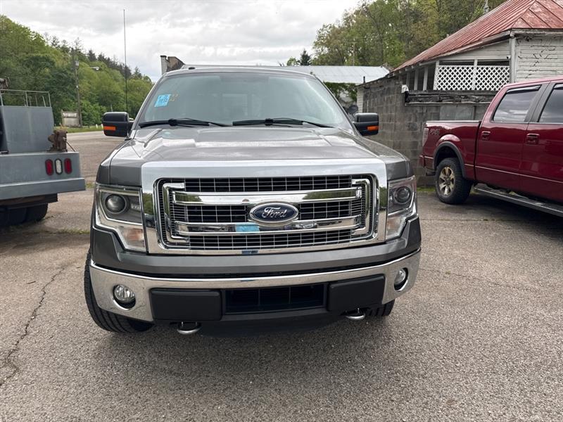 Ford F-150 XL SuperCrew 5.5-ft. Bed 4WD 2014